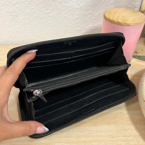Authentic Chanel Boy Zippy Wallet - Picture 7 of 10